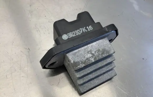 Honda FR-V Heater blower motor/fan resistor 3G70064752