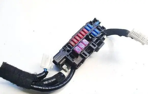 Mazda CX-30 Fuse box set va4566731