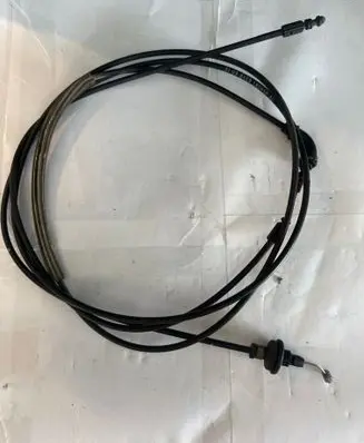 Engine bonnet/hood lock release cable