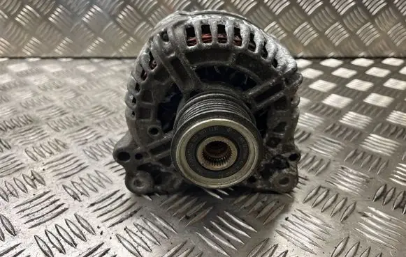 Audi A4 S4 B7 8E 8H Generator/alternator 06F903023J