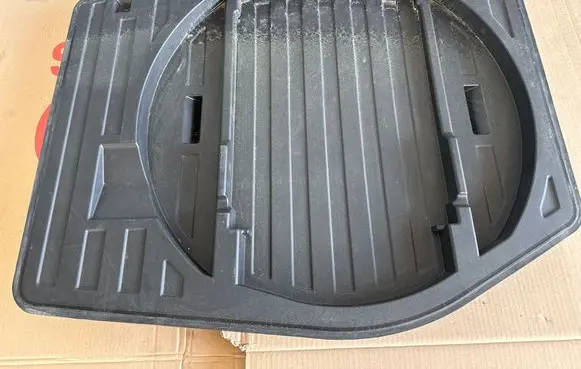 Audi A6 S6 C7 4G Spare wheel section trim 4G9863547