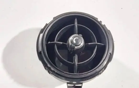 Dash center air vent grill