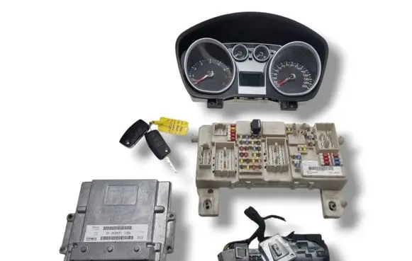 Ford Focus Engine ECU kit and lock set 7M51-12A650-VE