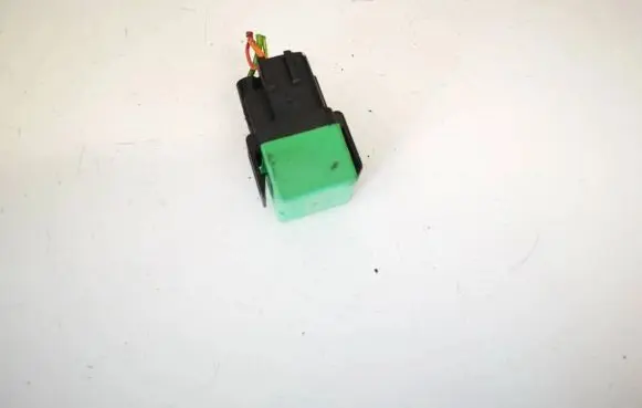 Citroen C5 Other relay 12v35a03531