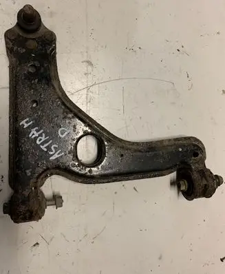 Opel Astra H Front lower control arm/wishbone 0290