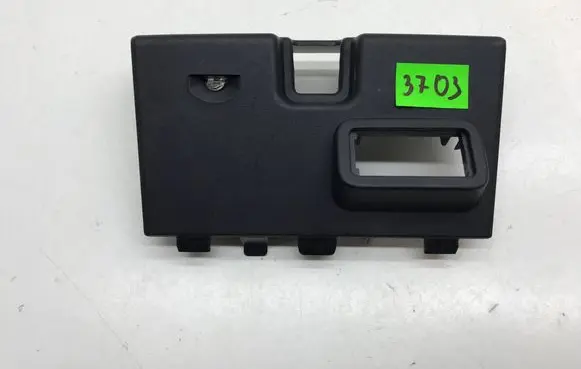 BMW 3 G20 G21 USB socket connector 106038803C 584507 51166807232