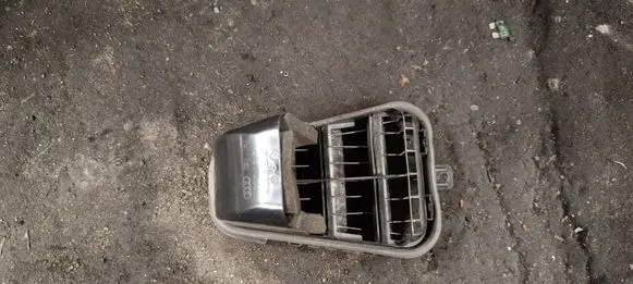 Audi A6 S6 C7 4G Quarter panel pressure vent 4G5819161