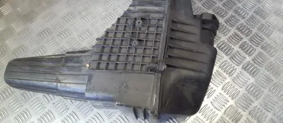 Peugeot 206 Air filter box 9629040380