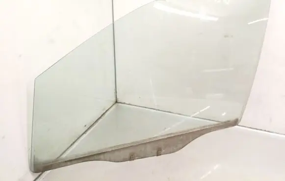Mitsubishi Space Wagon Front door window glass four-door AS2
