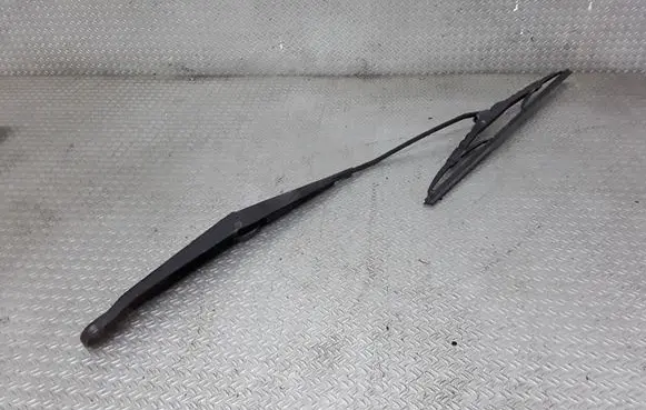 Fiat Punto (176) Windshield/front glass wiper blade 7352787920