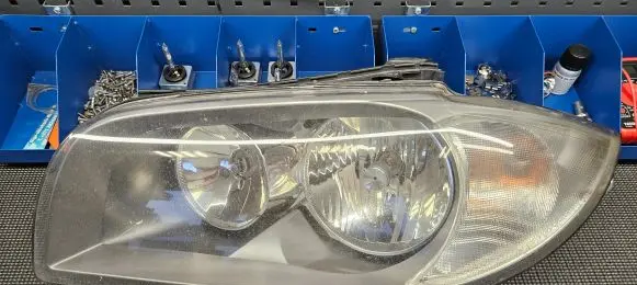 BMW 1 E81 E87 Headlight/headlamp