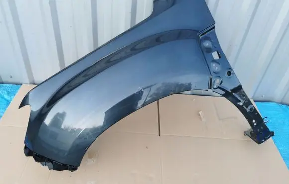 Dacia Duster II Fender
