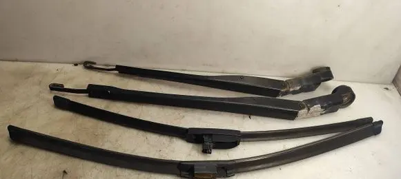 Honda Civic Front wiper blade arm V7192 W7194