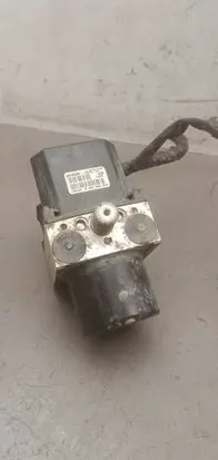 Skoda Fabia Mk1 (6Y) ABS Pump 0265800003 6Q0907379Q
