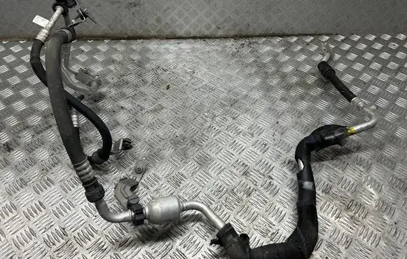 Fiat Tipo Air conditioning (A/C) pipe/hose 51986982