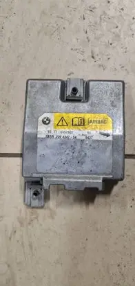 BMW 5 E60 E61 Airbag control unit/module 6957502 220434754