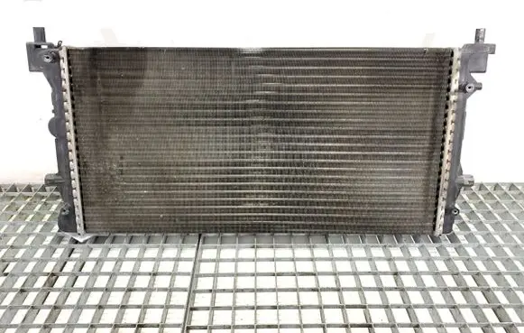 Volkswagen Polo V 6R Coolant radiator 6R0121253