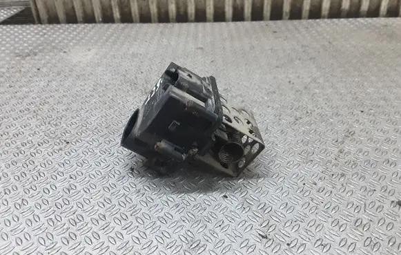 Citroen C4 I Coolant fan relay 9649247680