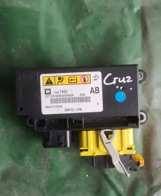 Chevrolet Cruze Airbag control unit/module 13587450
