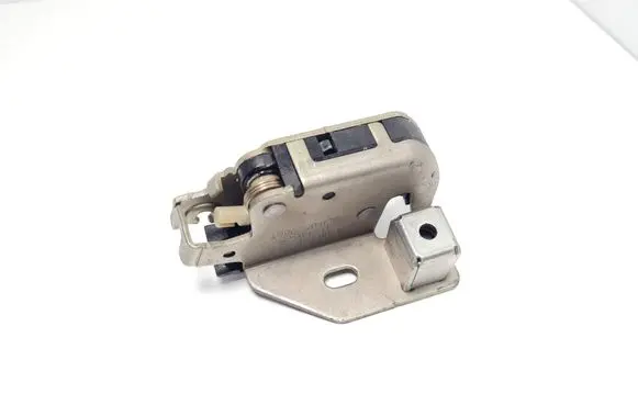 Mercedes-Benz Sprinter W906 Loading door lock A9067401135