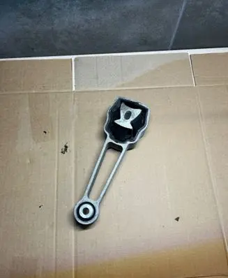 Volvo XC60 Engine mount bracket 6G926p082GC