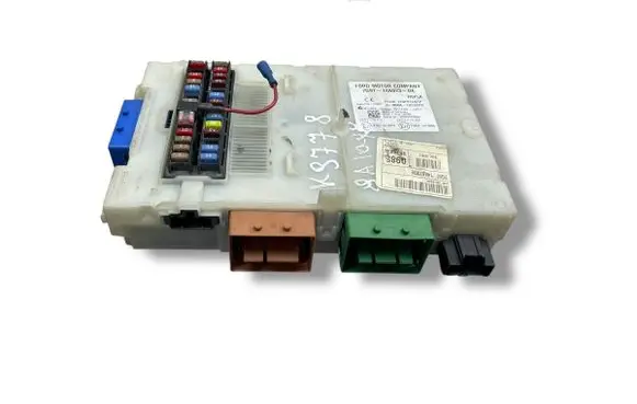 Ford Galaxy Fuse module 7G9T14A073DE LTQF01125TP 28174438L221
