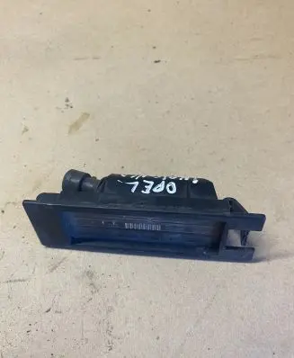 Opel Insignia A Number plate light 13251936