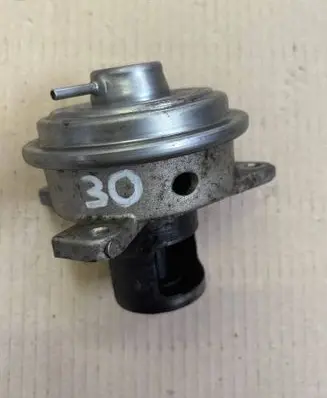Jeep Cherokee EGR valve 49002020H