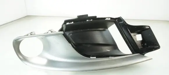 Renault Megane III Front bumper lower grill 