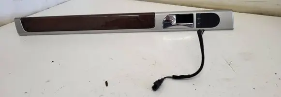 Volkswagen Touareg I Rear door interior handle 7L6867459