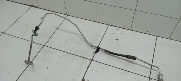 Chevrolet Captiva Air conditioning (A/C) pipe/hose 004112L240086 95910041 R134A