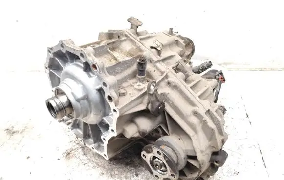Nissan Pathfinder R51 Gearbox transfer box case 7S110