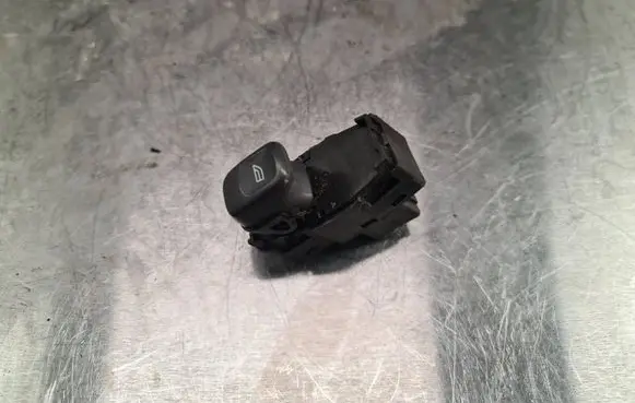 Volvo S60 Electric window control switch 9472275