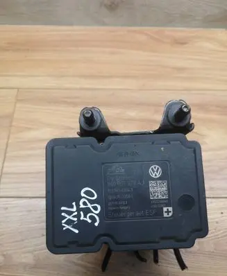 Volkswagen Golf VI ABS Pump 1K0907379AJ 10061933581 28561054123