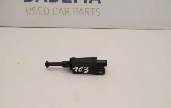 Volkswagen Golf IV Brake pedal sensor switch 191945515B D163