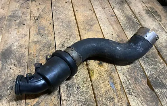 Mercedes-Benz E W212 Intercooler hose/pipe a6511400087 6511400087
