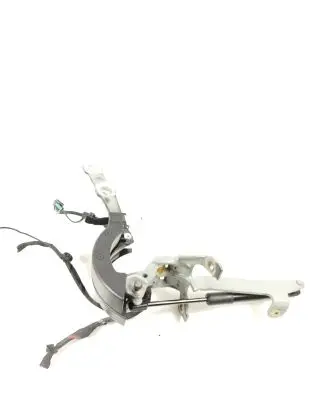 BMW 5 G30 G31 Tailgate/trunk/boot hinge 7390414