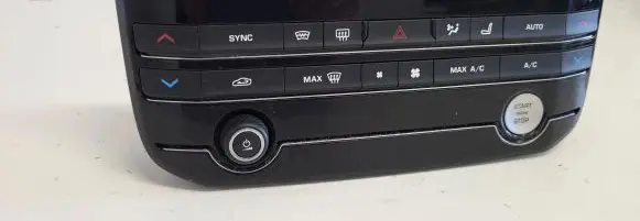 Jaguar XE Climate control unit GX6318C858HE 161205A0659X