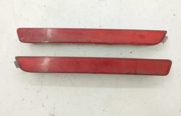 Rear tail light reflector
