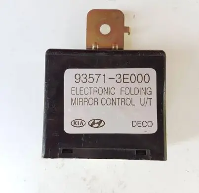 KIA Sorento Wing mirror control module 935713E000