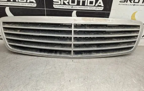 Mercedes-Benz S W220 Front grill A2208800383