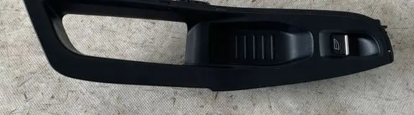 Ford Fiesta Electric window control switch C1BBA240A40ADW