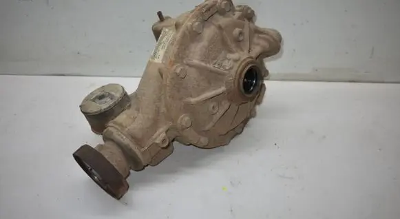 Jaguar XF X250 Rear differential 8W934A213BA
