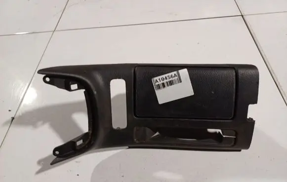 Toyota Avensis T250 Glove box 5880503010