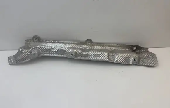 Porsche Macan (95B) Heat shield in engine bay 95B825757B
