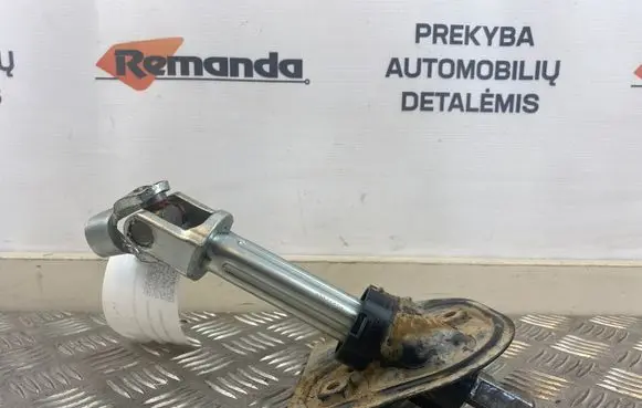 Volkswagen Transporter - Caravelle T5 Steering column universal joint 521433J