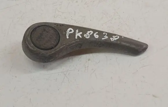 Ford Focus Seat adjustment knob 29668777