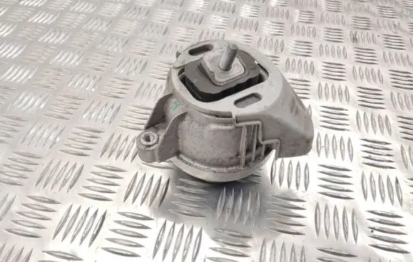 BMW M4 F82 F83 Engine mount bracket 2284818