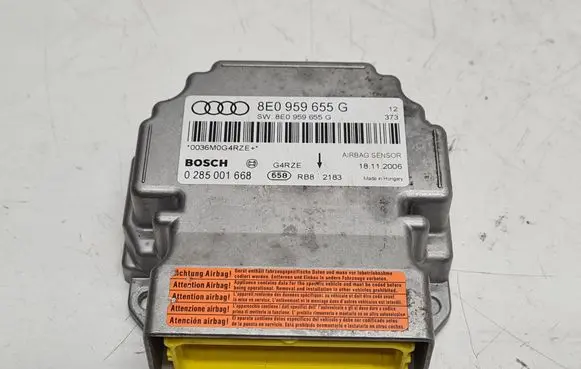 Audi A4 S4 B7 8E 8H Airbag control unit/module 8E0959655G 0285001668