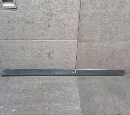 Audi A4 S4 B7 8E 8H Front door trim (molding) 8E0853960E